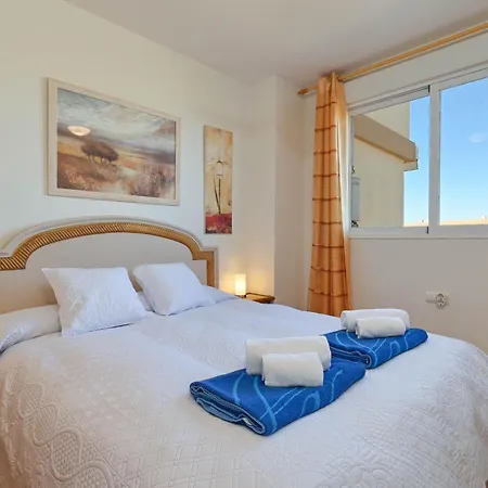 Atico Playasol アパート